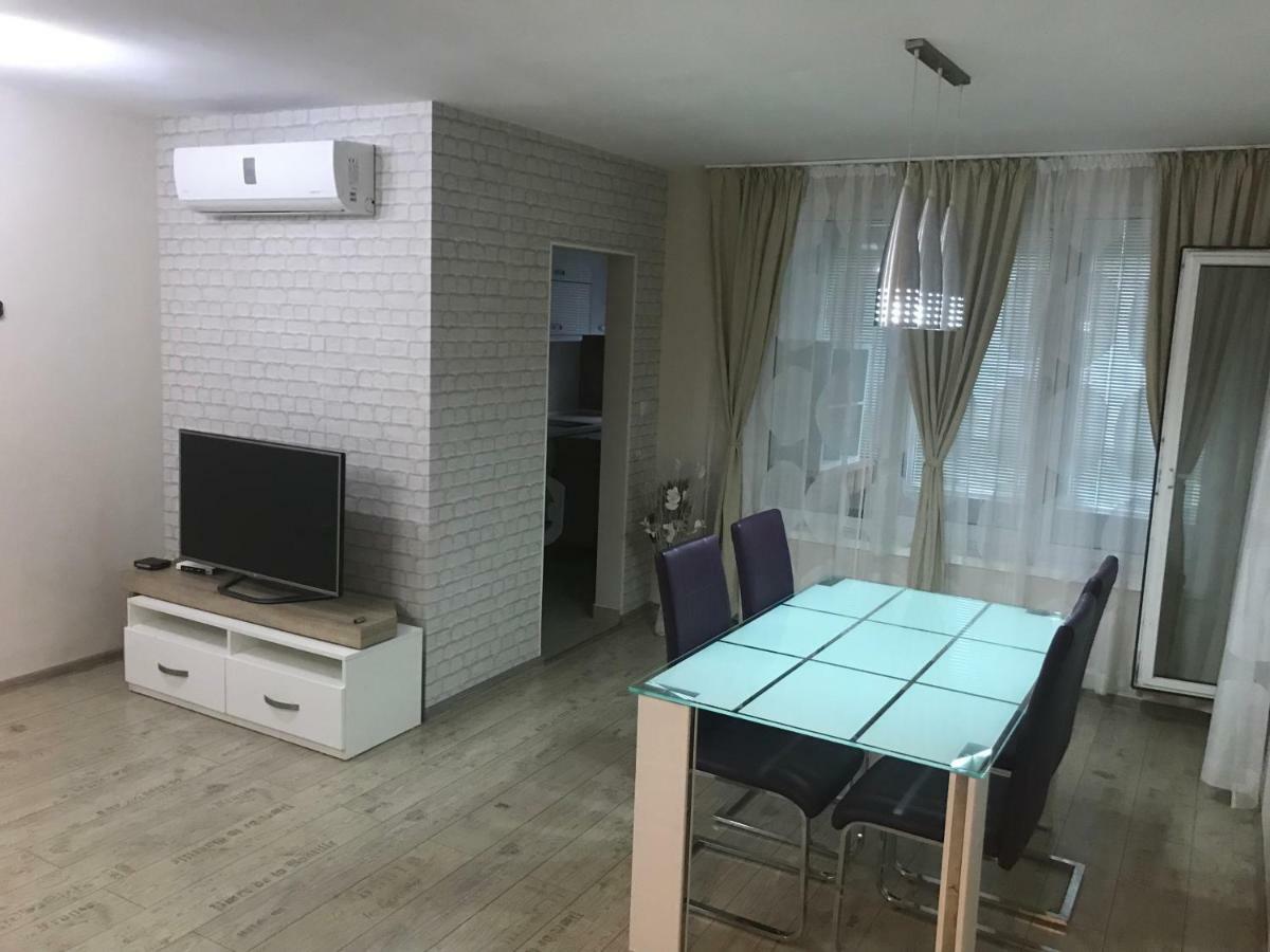 Apartment Dea Burgas Exterior photo